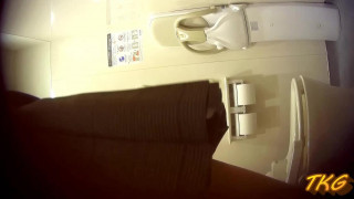 【erohune Pw】女子高生 トイレ盗撮熱い日本の性交