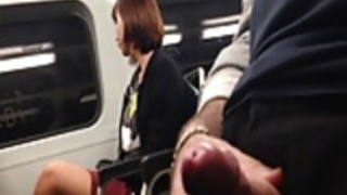 列車のフラッシュのコンパイル熱い日本の性交