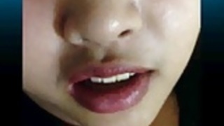 角質アジアのふしだらな女は、ほぼ彼女のお母さんでキャッチ熱い日本の性交
