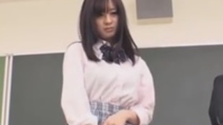 巨乳黒パンスト女子高生の見せつけオナニー動画熱い日本の性交